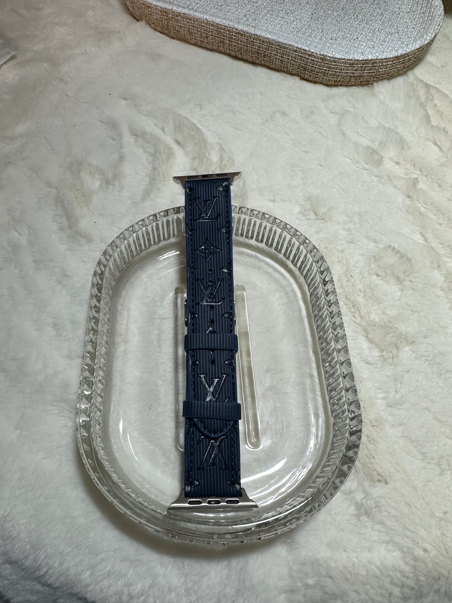 Navy blue band