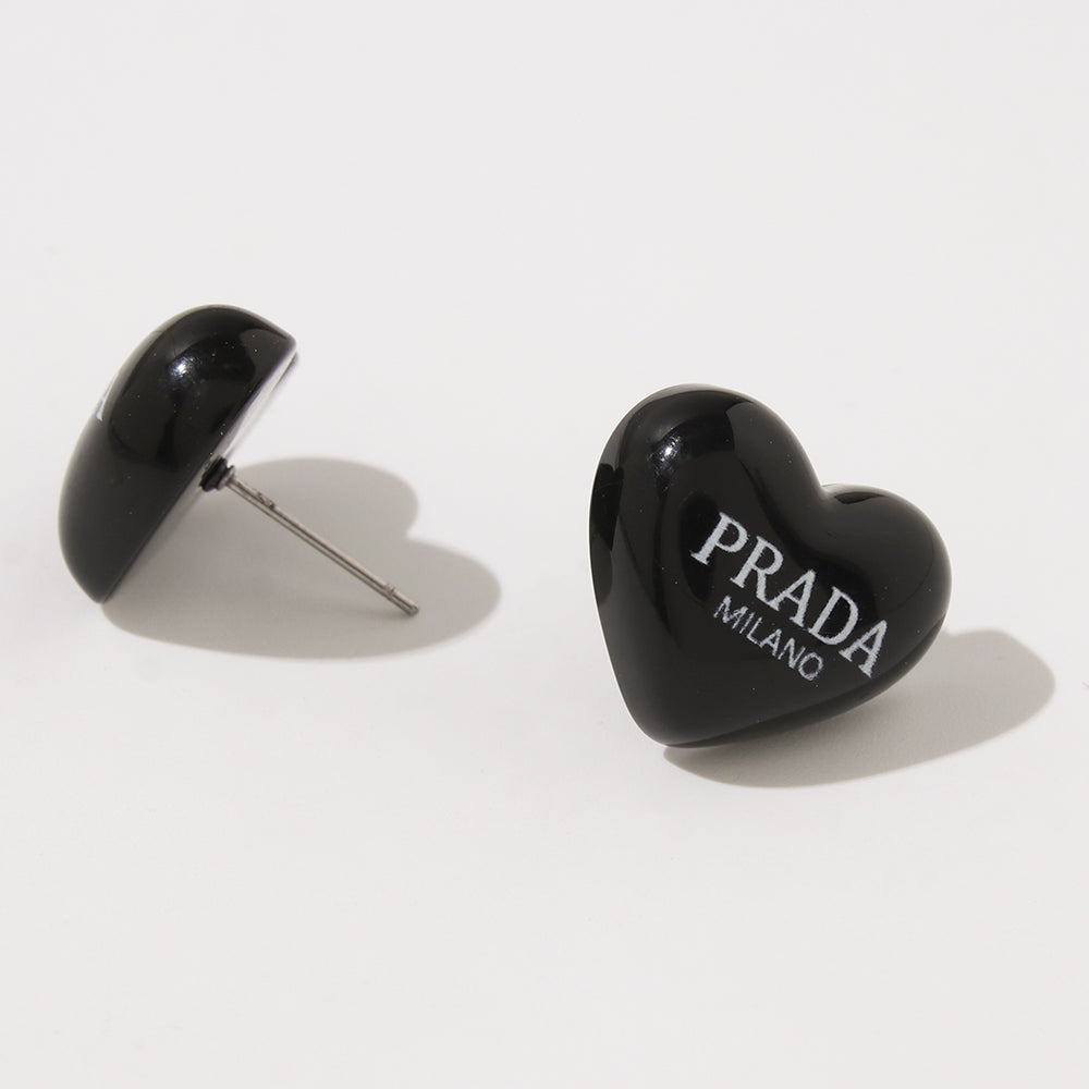 PENDIENTES Corazón en negro