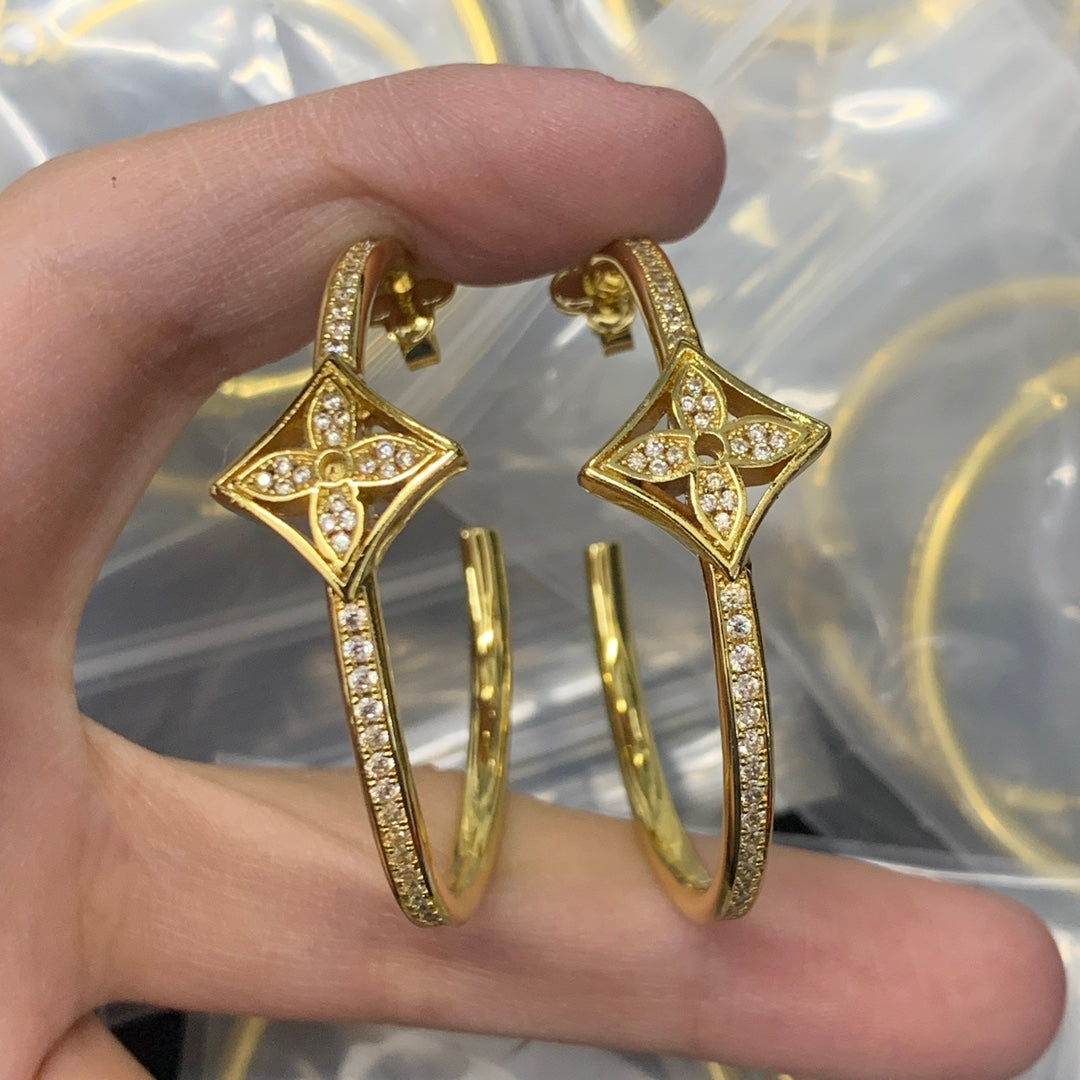 Top quality earrings