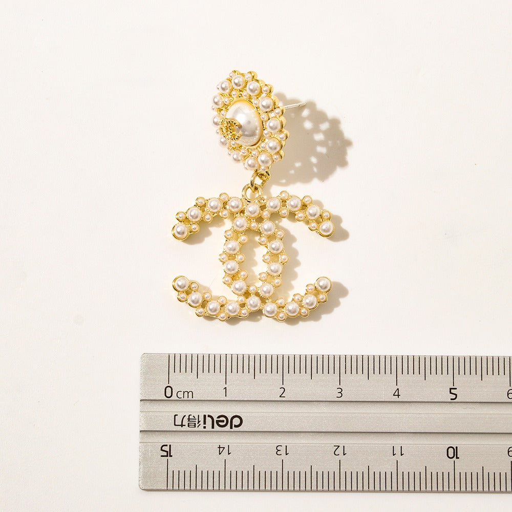 Pendientes elegantes también