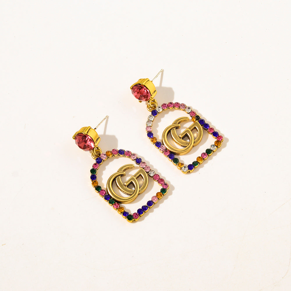 Conjunto de pendientes y collar G