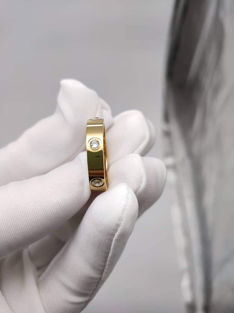 Anillo de 6 piedras