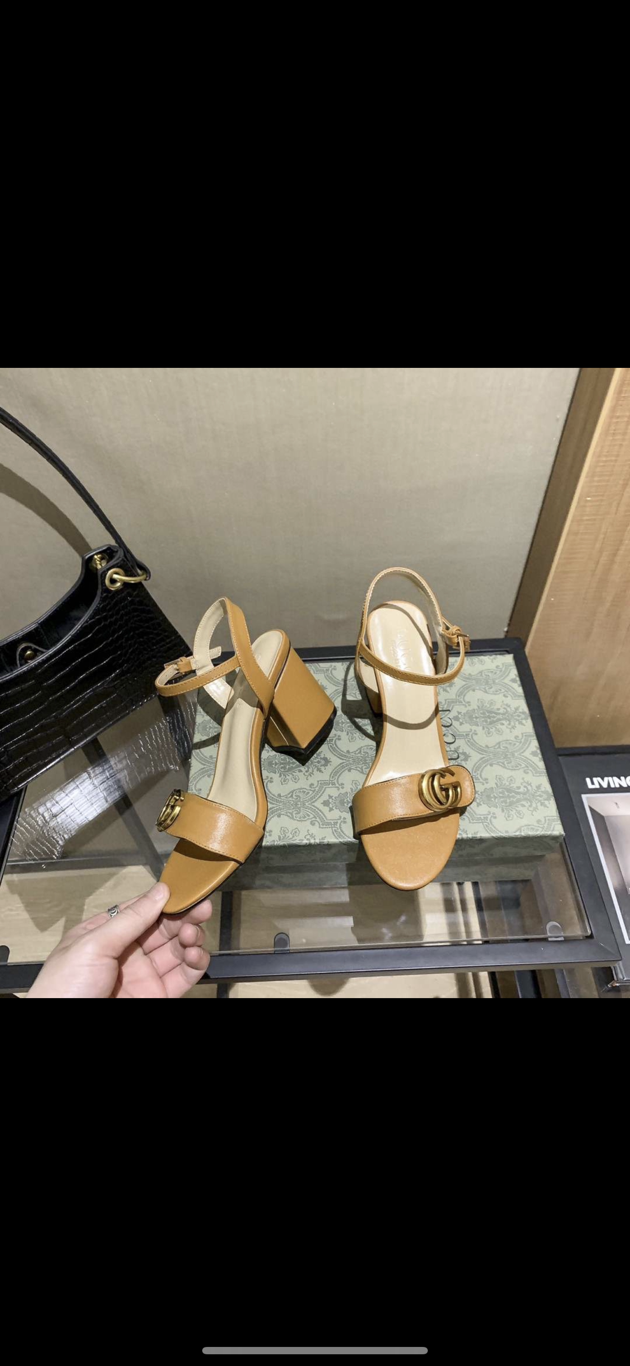 Victoria heels