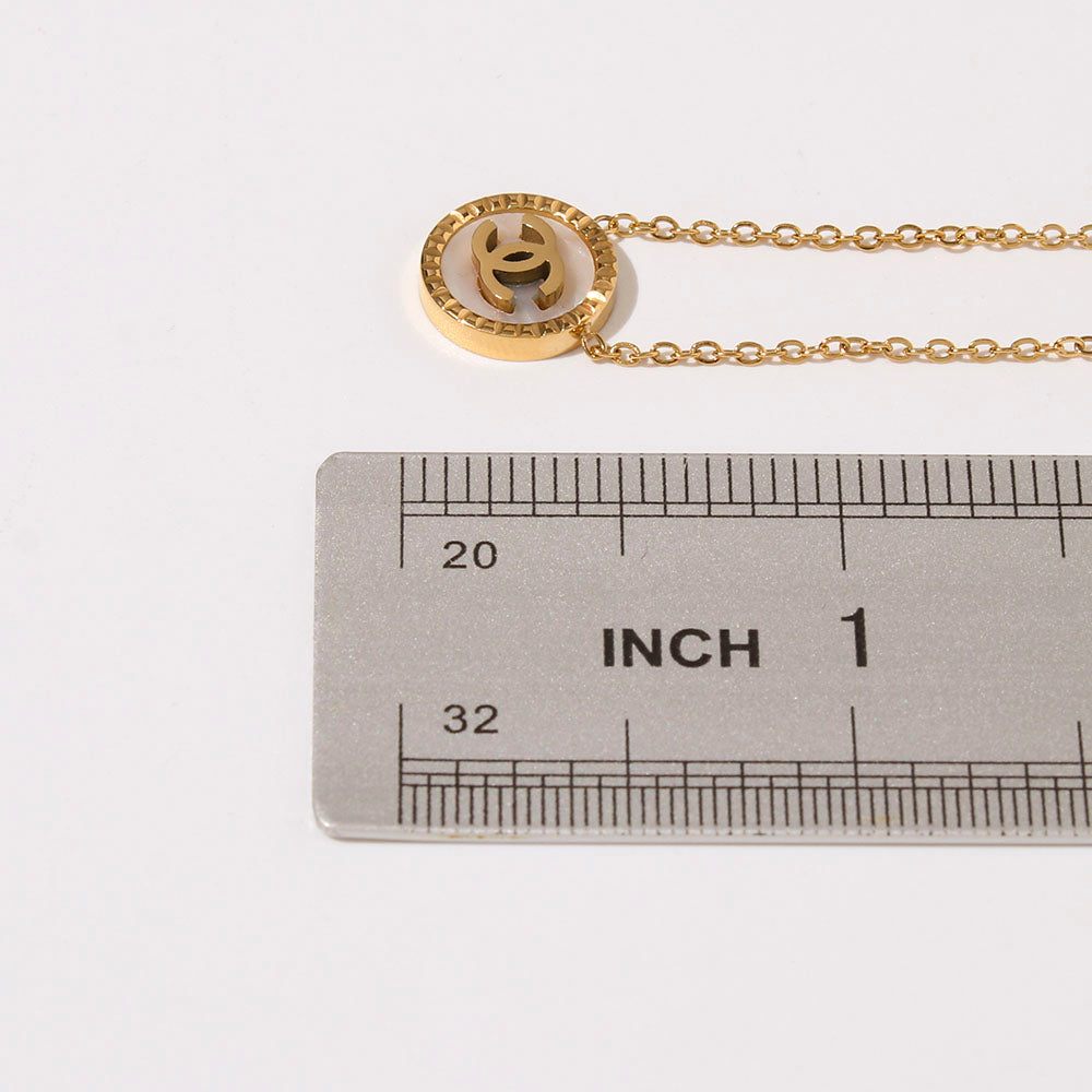 Collar C 4