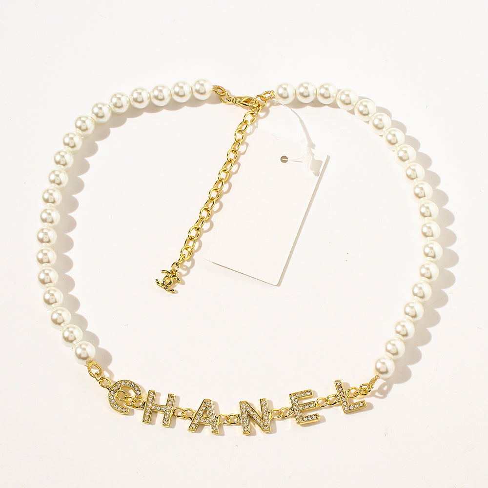 Mi vida necklace