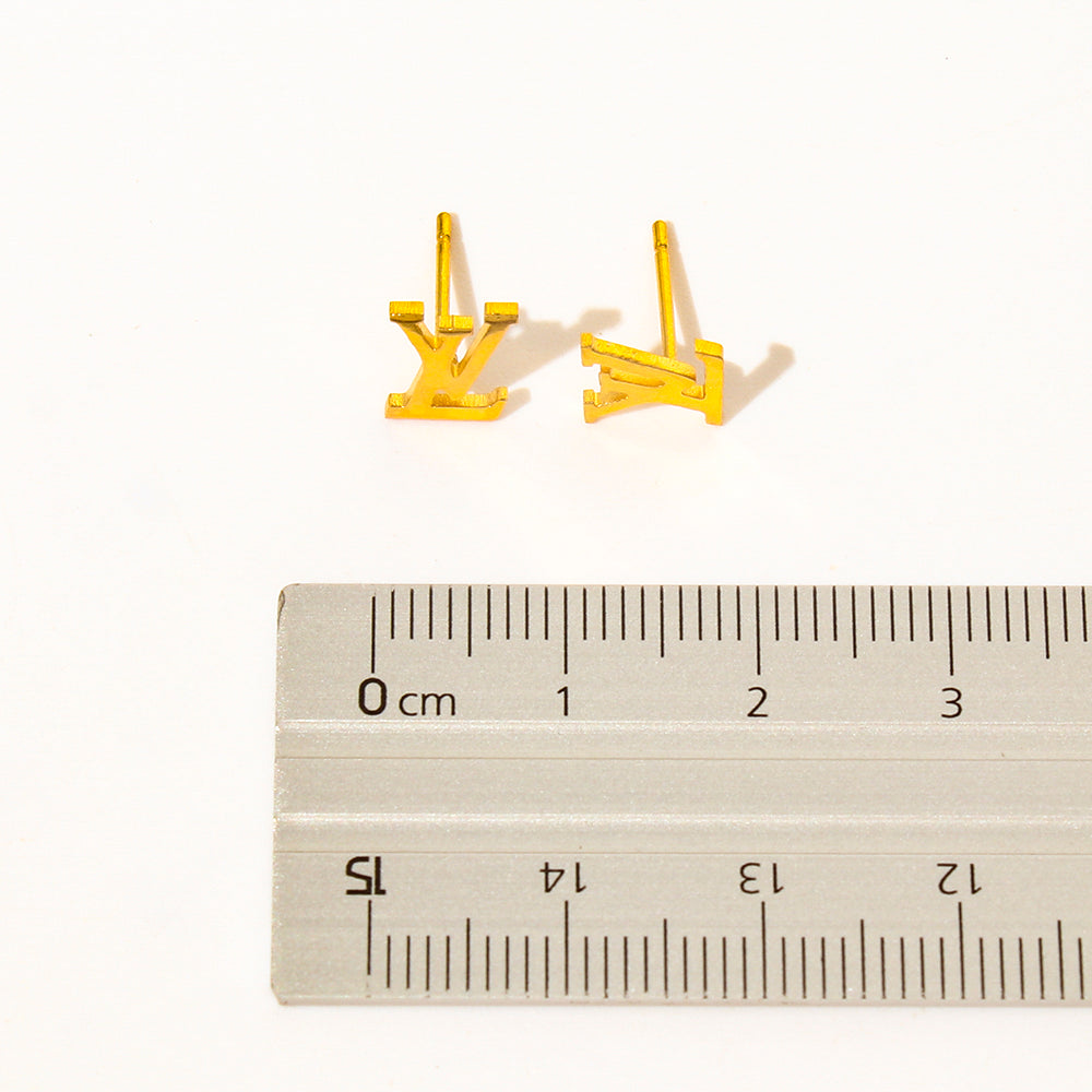 Mini pendientes clásicos
