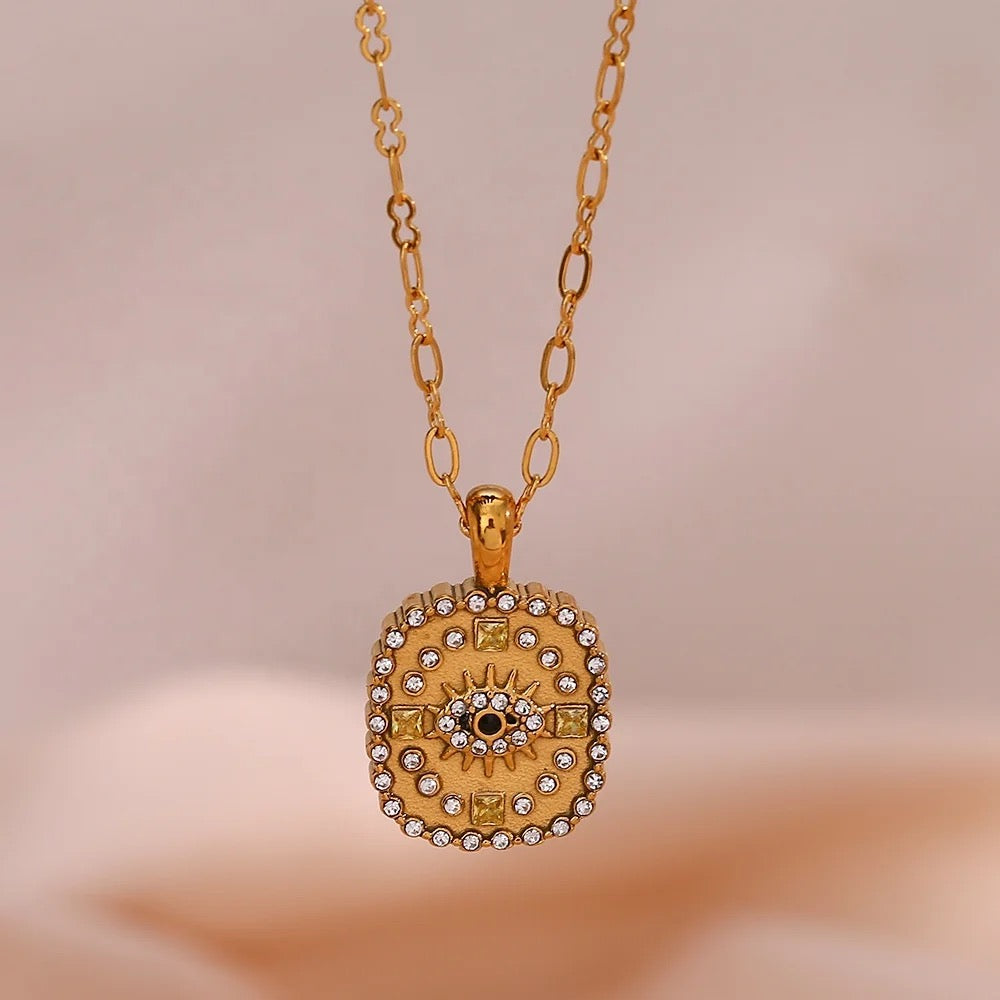 collar ojito