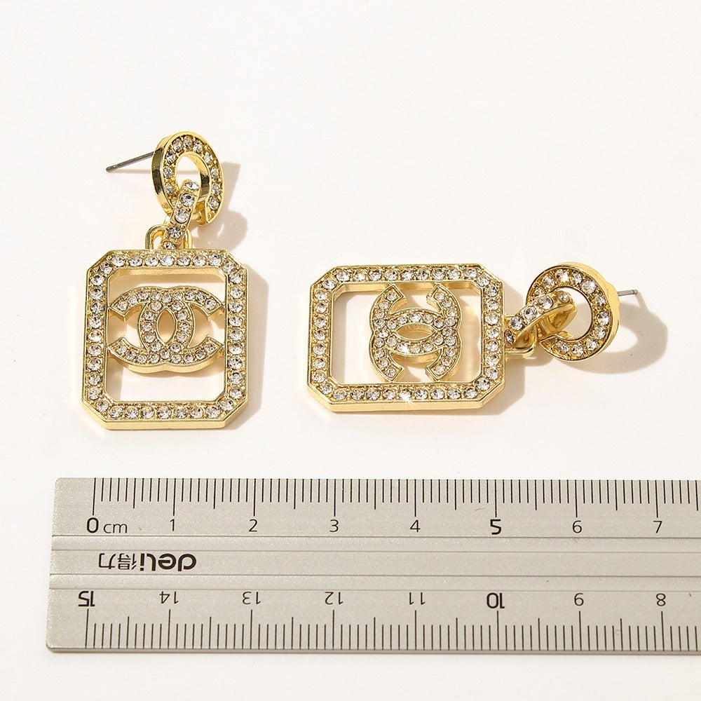 Pendientes preciosos