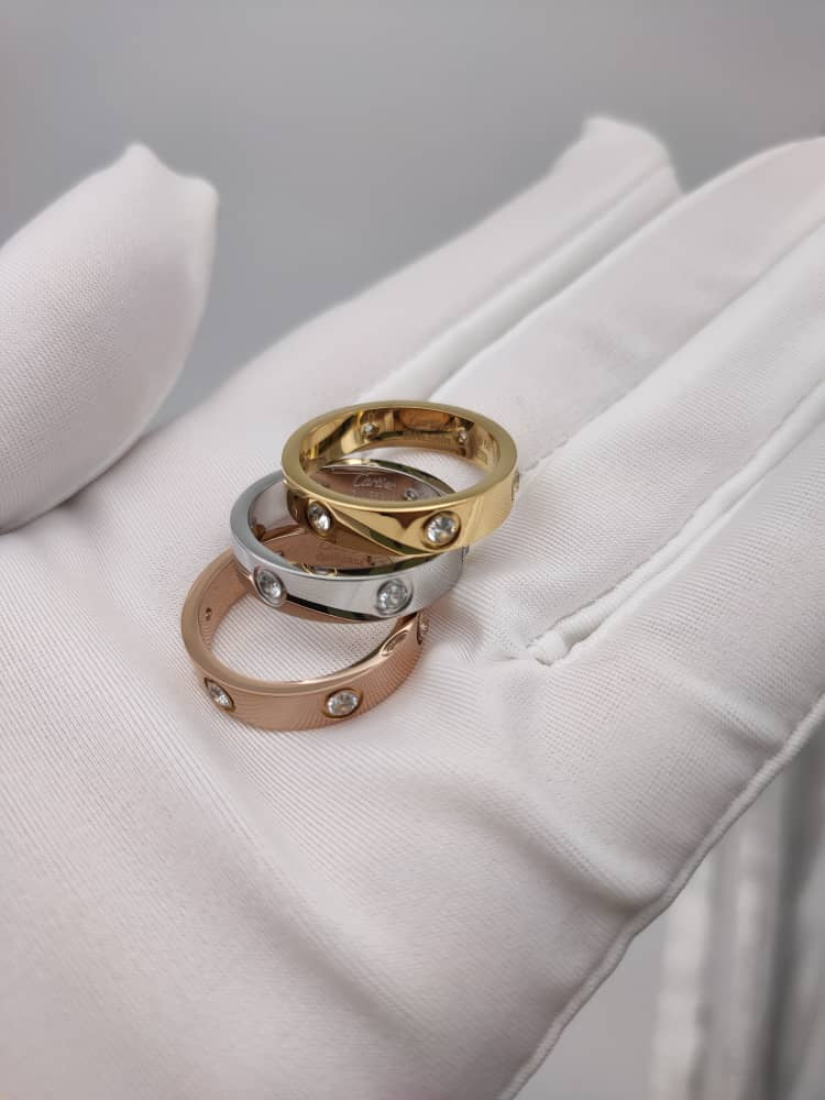 Anillo de 6 piedras