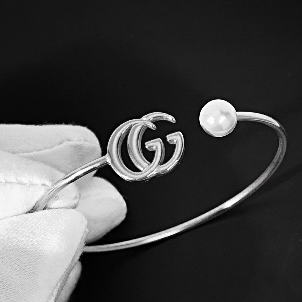 Pulsera de perlas G