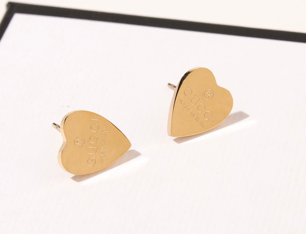 G lindos pendientes de corazón
