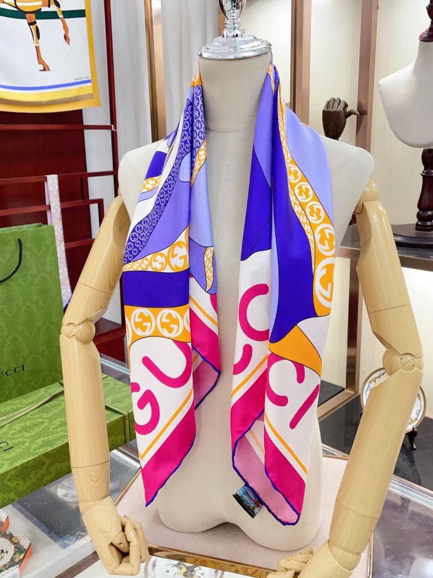 Baby girl scarve