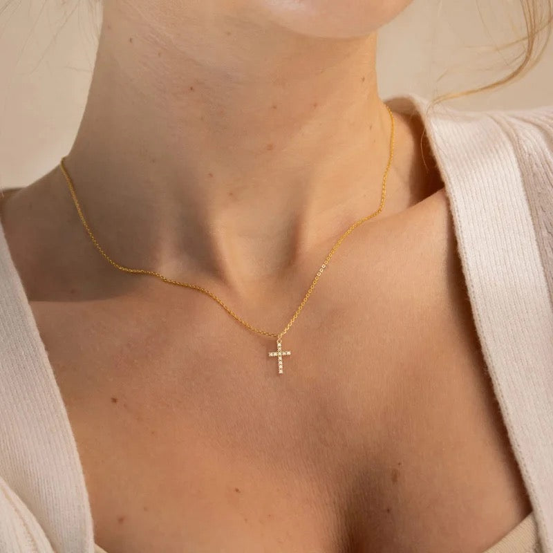 Dainty small cross necklace