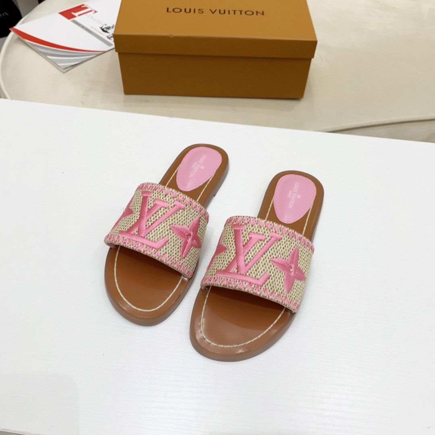 Val sandals