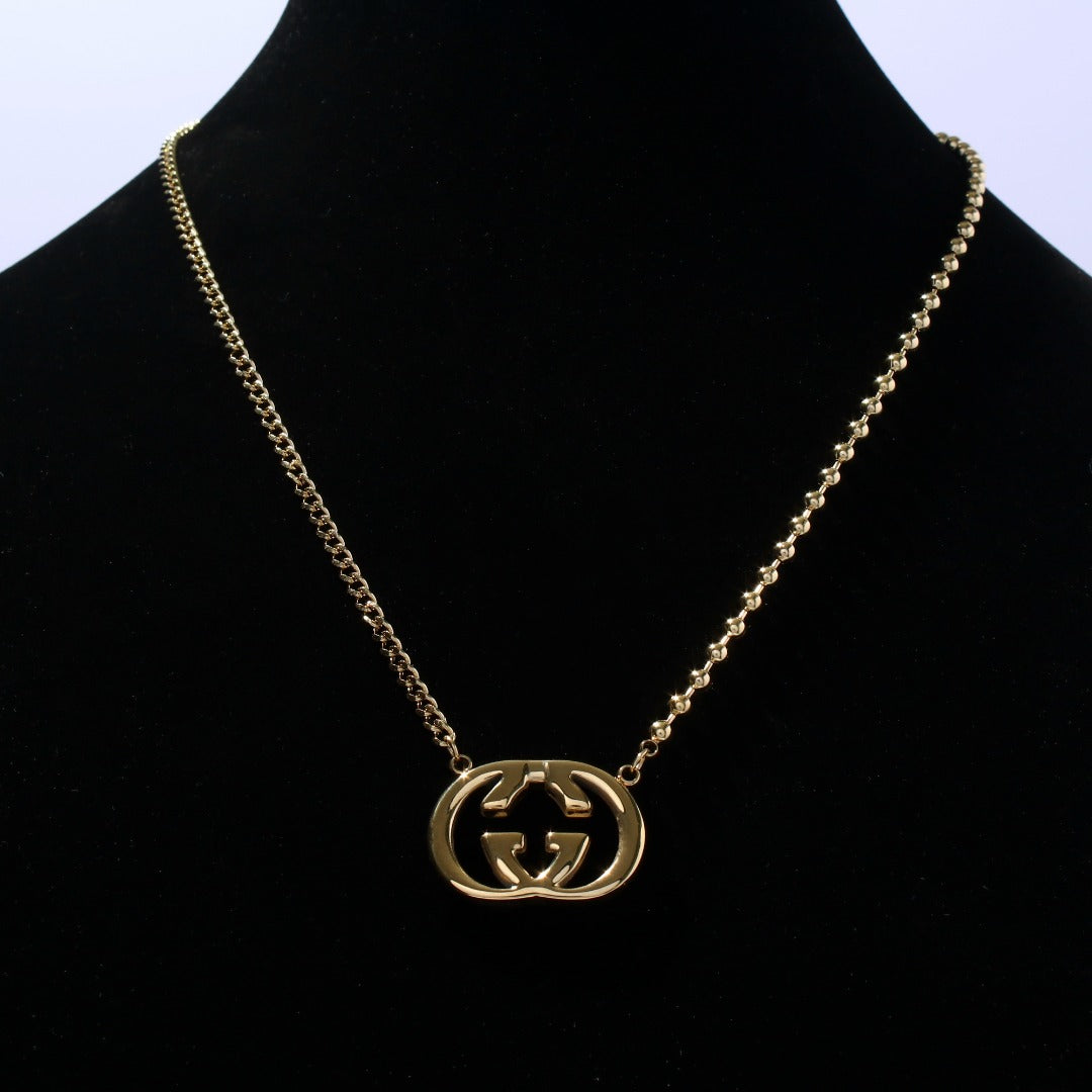 G 2 necklace