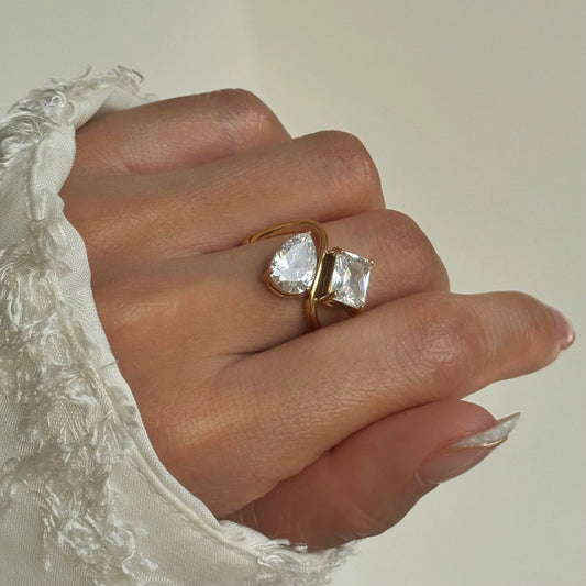 Trendy 18k PVD Gold Plated Stainless Steel Minimalist Clear Drop Square Zircon Ring